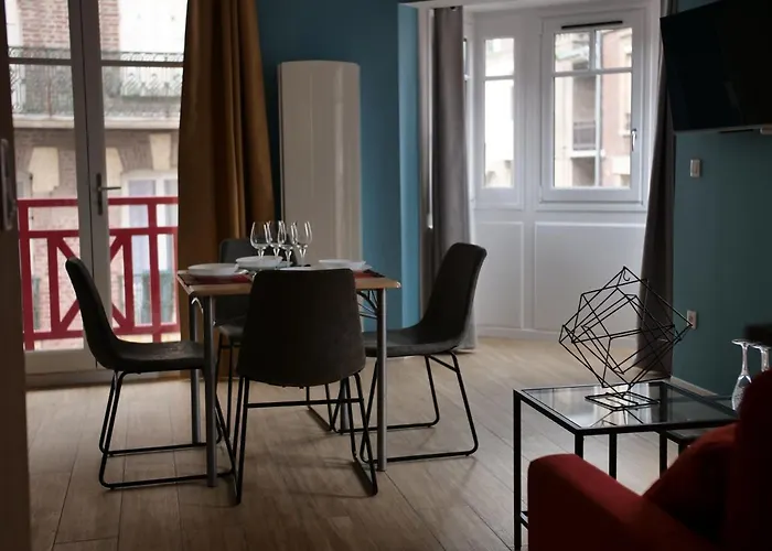 à 50m Rêves Bleus Les Bains De Mers-les-Bains