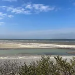 A 50m Reves Bleus Les Bains De Διαμέρισμα *
